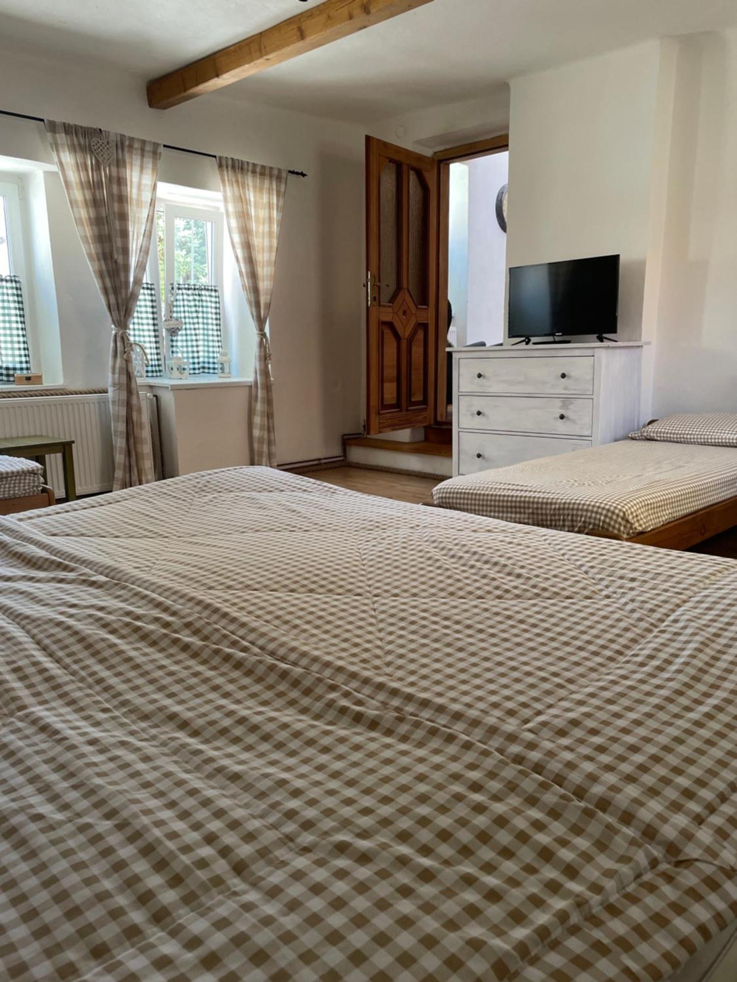 Apartman U Kaplicky Hluboka nad Vltavou Bagian luar foto